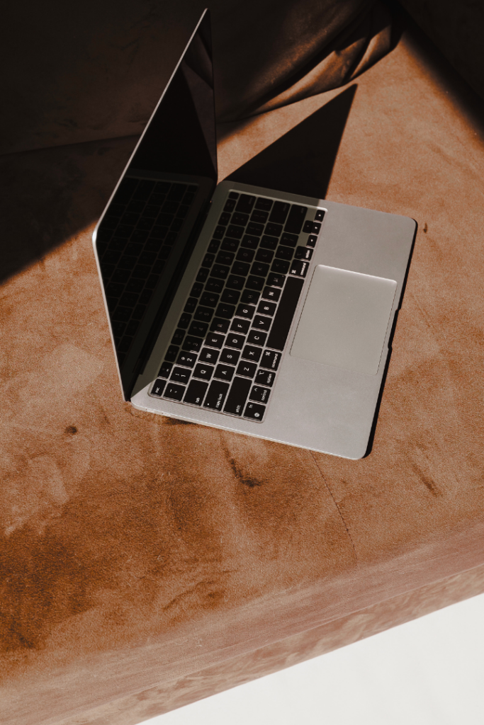 Back soon! The Social Supper 2.0 - January 6. Work with us: brand strategy, social media, copywriting, concept development, brand naming